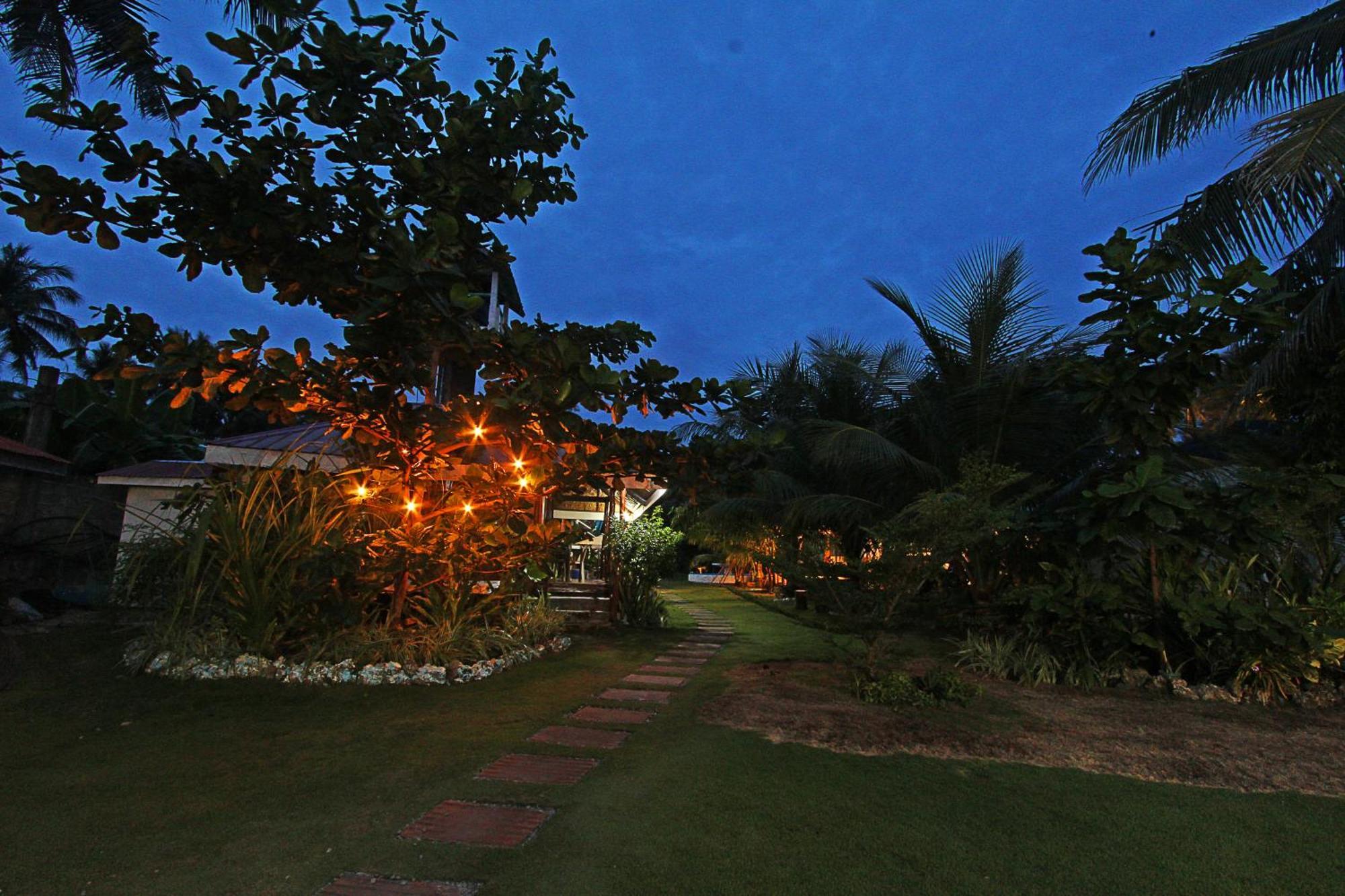 Villa Consolacion Resort General Luna  Dış mekan fotoğraf